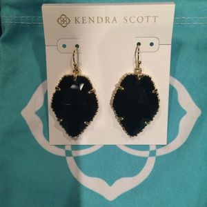Kendra Scott Corley