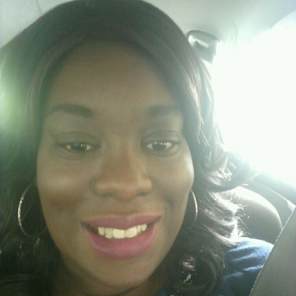 Meet your Posher, Enjoli