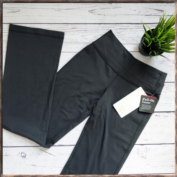 lululemon athletica Pants - NWT LULULEMON Astro Pant *R Full-on Luon sz 4R