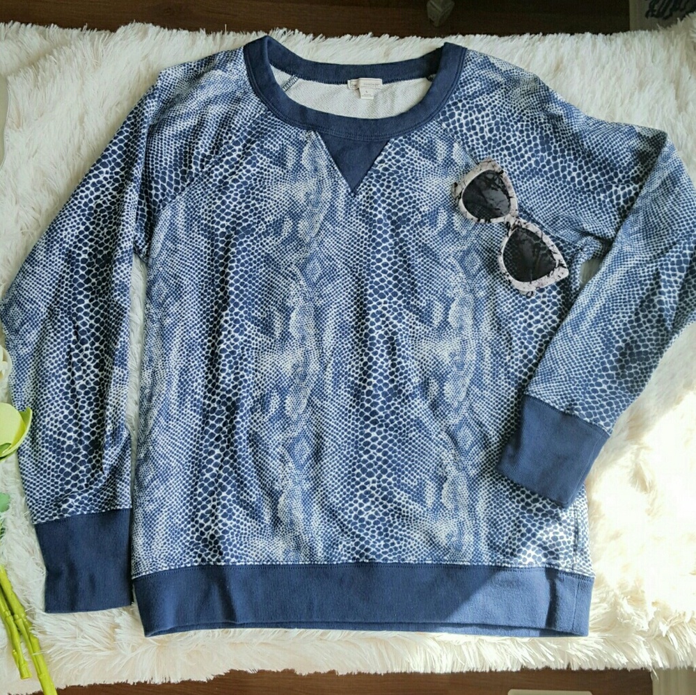 🔖SALE! GAP snake crew sweatshirt navy white