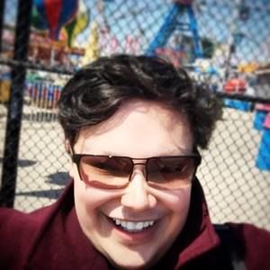 Meet your Posher, Victor