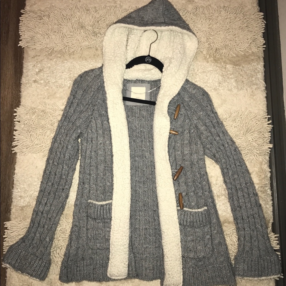 Grey Zara sweater.