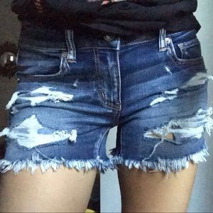 AEO frayed ripped shorts