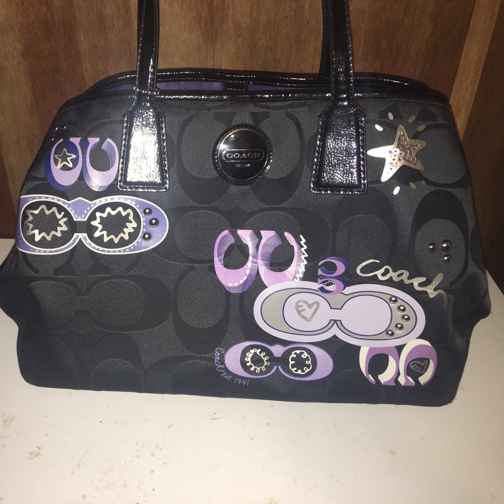 Coach Black Signature Print Large Kiss Lock Bag