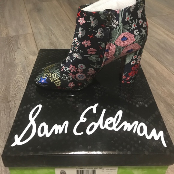 NIB Sam Edelman Cambell floral bootie. - Picture 2 of 5