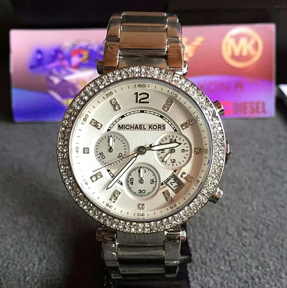 New Michael Kors Chronograph Crystal watch - Picture 2 of 5