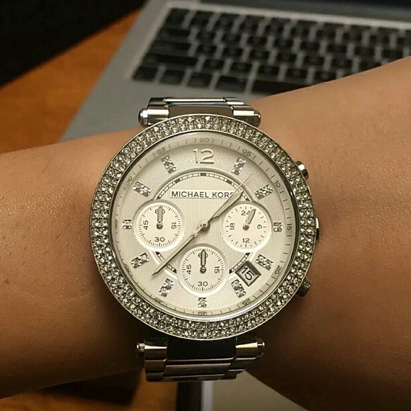 New Michael Kors Chronograph Crystal watch - Picture 3 of 5