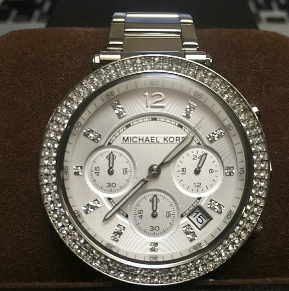 New Michael Kors Chronograph Crystal watch - Picture 4 of 5