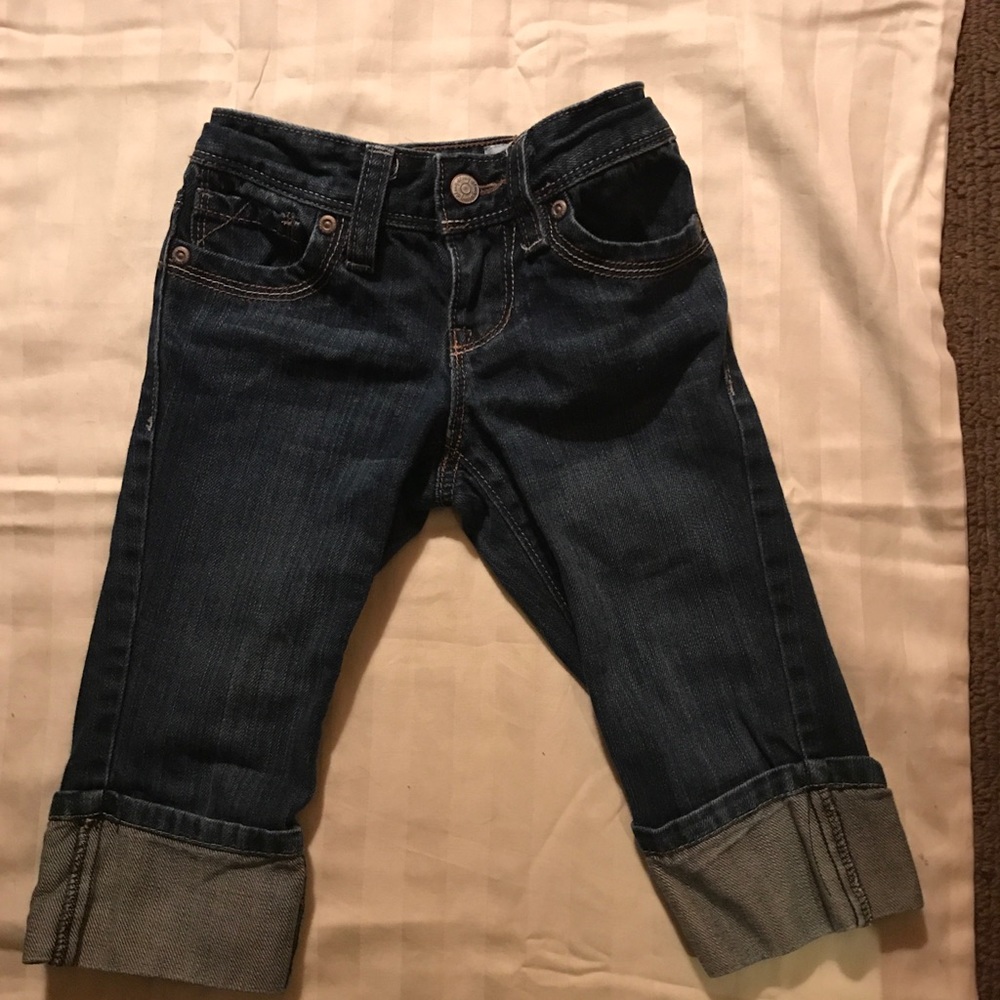 Barley Worn Old Navy Size 5 Girls Capris