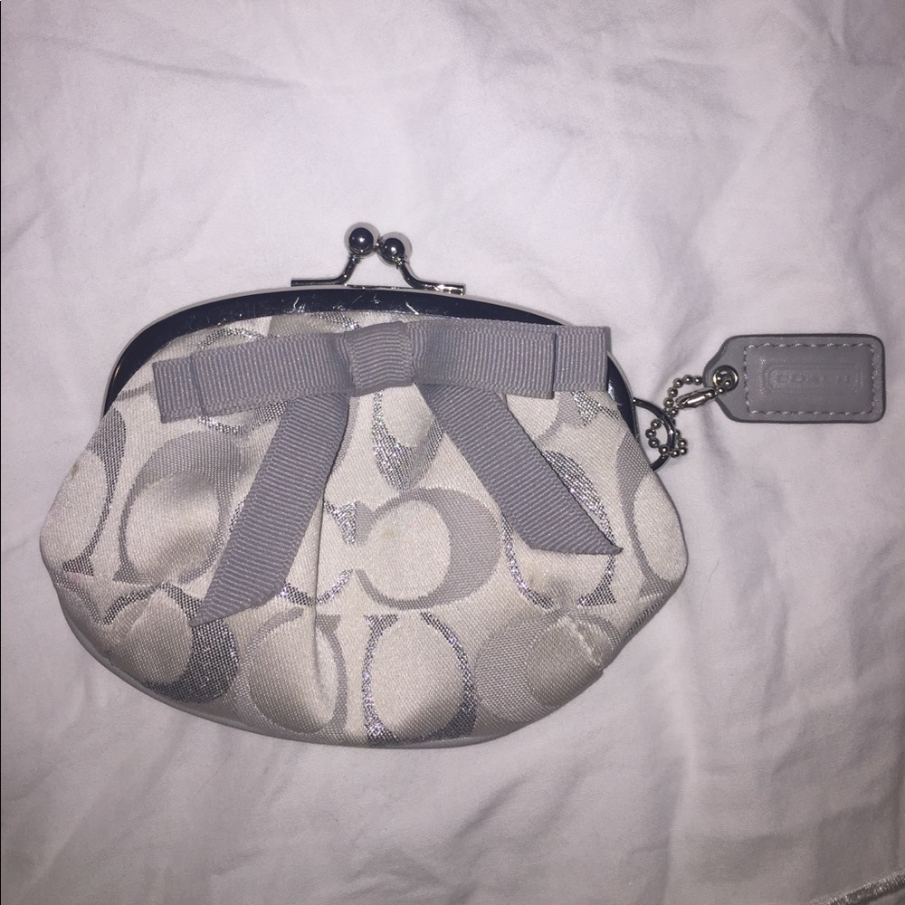 AUTHENTIC COACH COIN PURSE