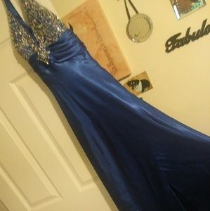 Homecoming/ prom dress size 4