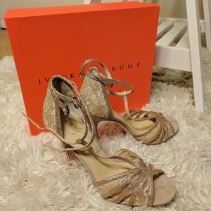 Ivanka Trump Gold Lace Heels Size 9