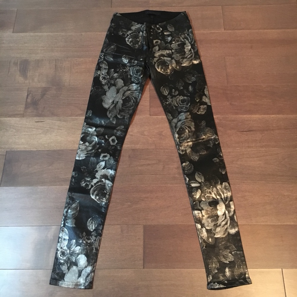 Juicy Couture Floral Electric Stretch Pant