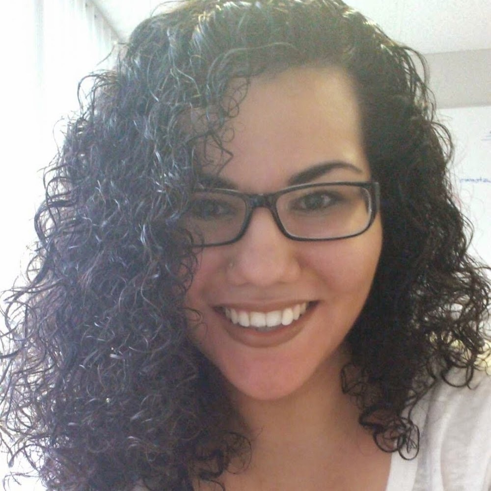 Meet your Posher, Nina