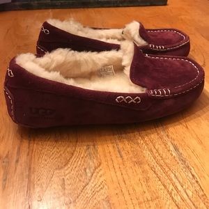 UGG Australia women's Ansley slippers