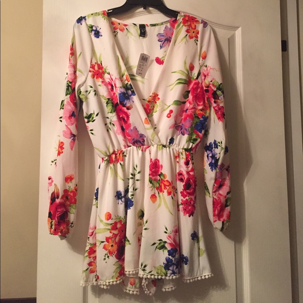 Long sleeve floral romper