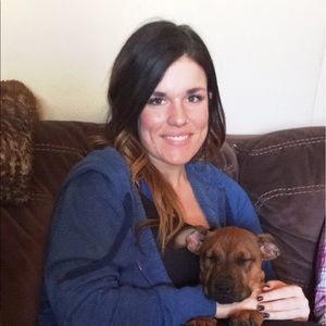 Meet your Posher, Courtney