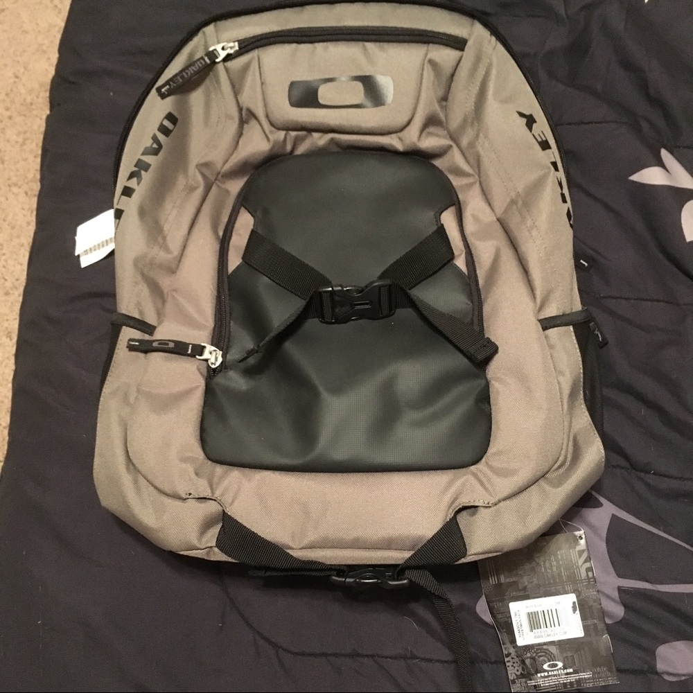 New Oakley backpack