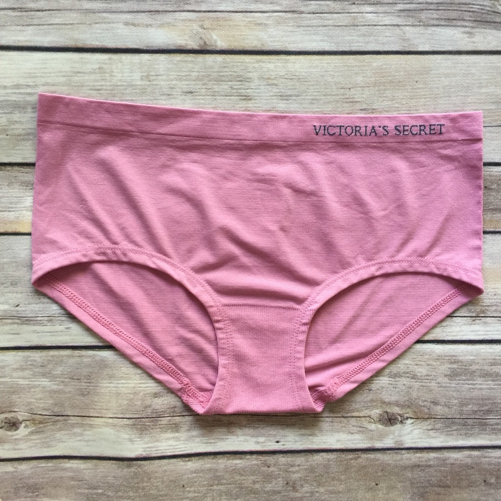 New VS Ultra Smooth Hiphugger Pink Panty Mid Rise