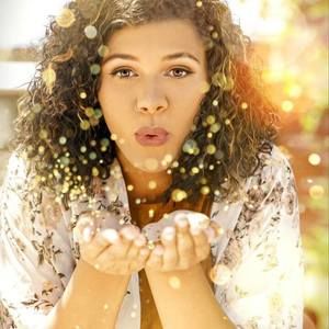 Meet your Posher, Brooke