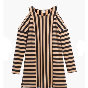 NWT Chico's Cold Shoulder Top