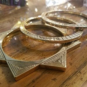 Forever 21 set of 3 gold bangles