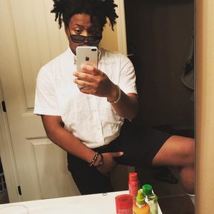 Meet your Posher, Deangelo