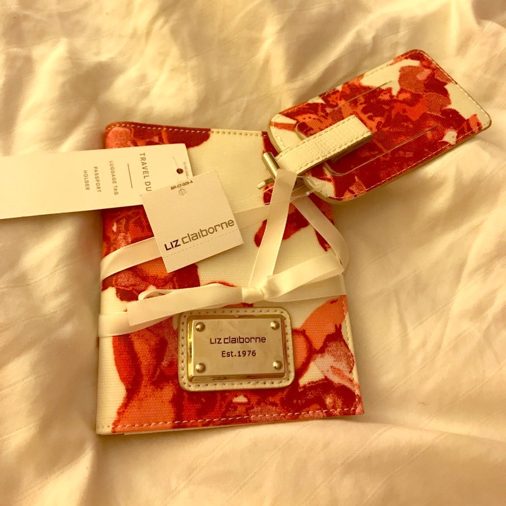 Liz Claiborne Travel Duo