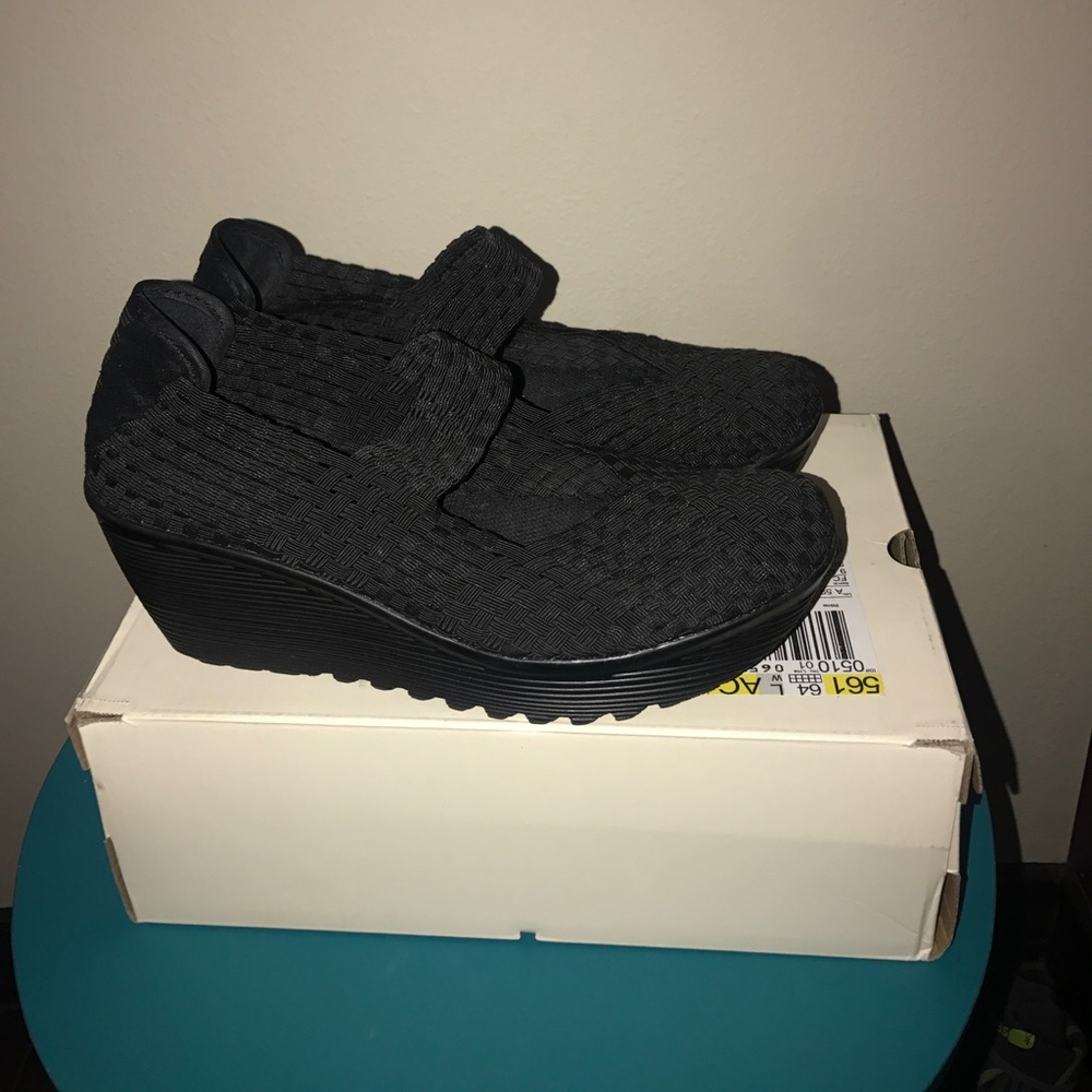 St Johns Karma wedge