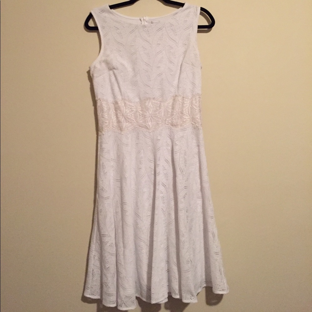 White lace dress