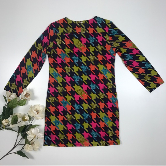 Patterned Dress - Picture 3 of 7