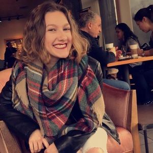 Meet your Posher, Kristine