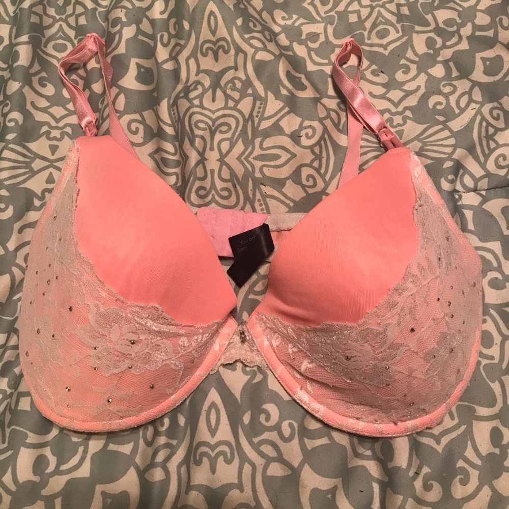 Push-up bra