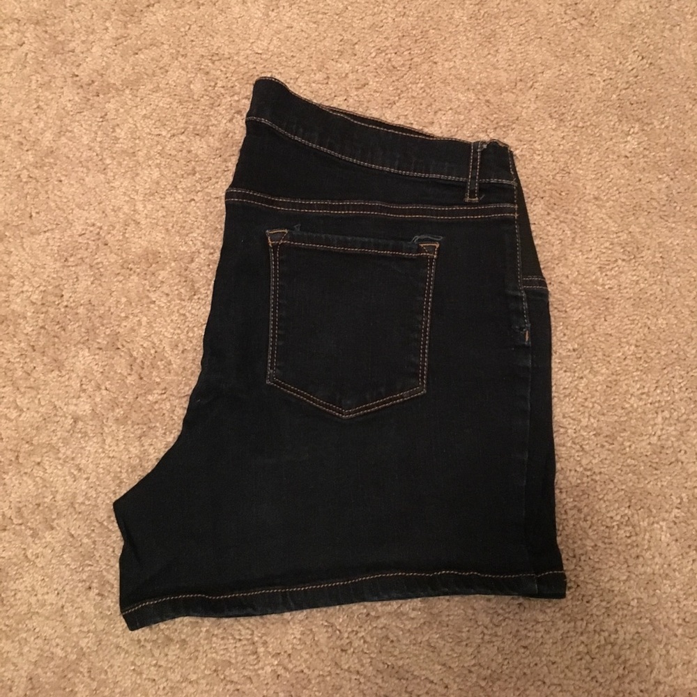 Indigo Blue maternity shorts