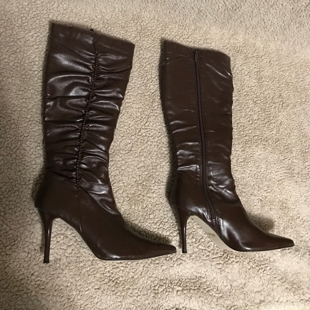 Brown boots