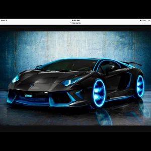 Meet your Posher, Justin