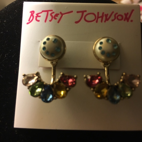 Betsey Johnson earrings - Picture 2 of 4