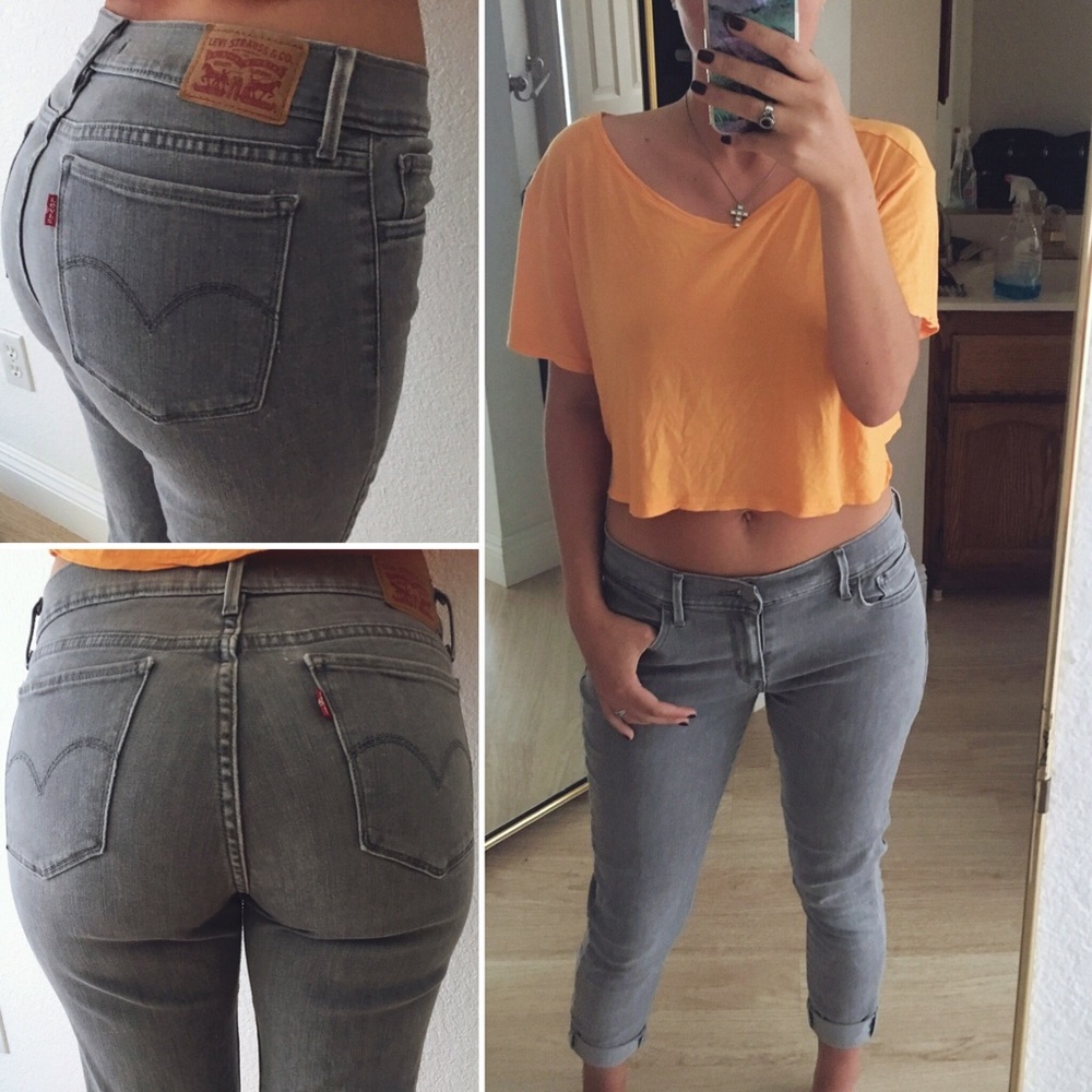 ๐ Super Skinny Levi's - Picture 2 of 4