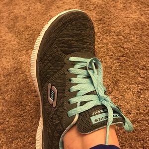 SKECHERS LITE MEMORY FOAM FLEX SOLE
