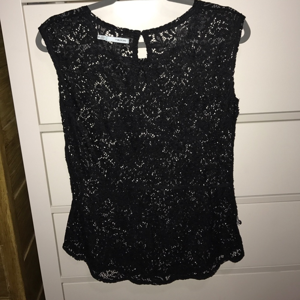 Lace top - Picture 2 of 4