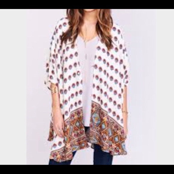 Show Me Your Mumu Bali Victorian Kimono - Picture 5 of 5