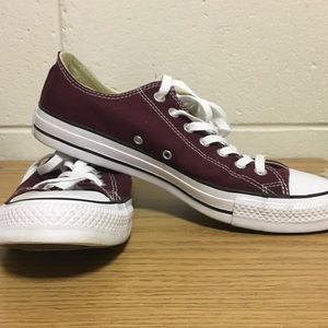 Converse Maroon Low Top