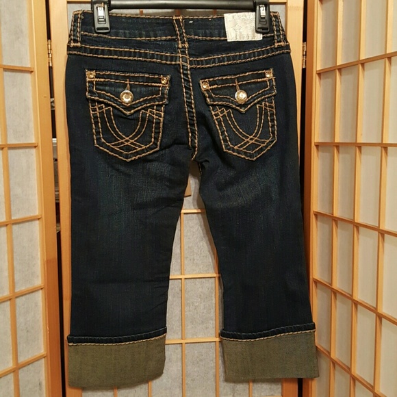 Capris - Picture 2 of 3