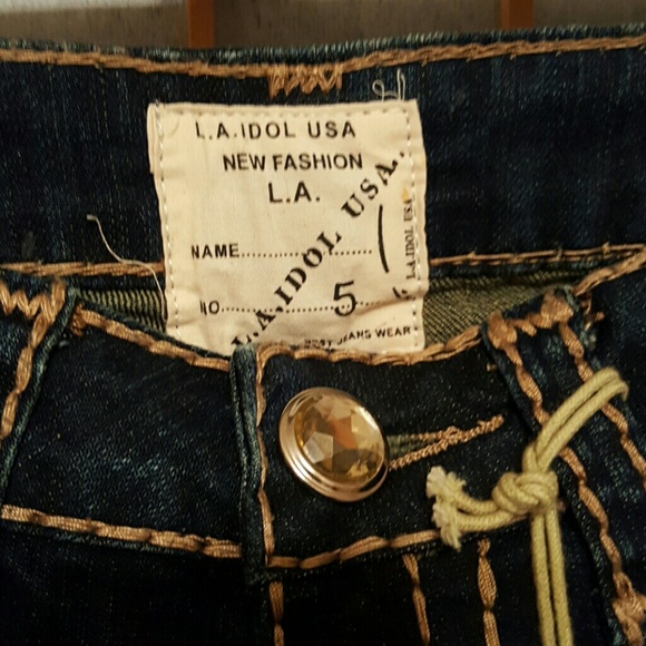 Capris - Picture 3 of 3