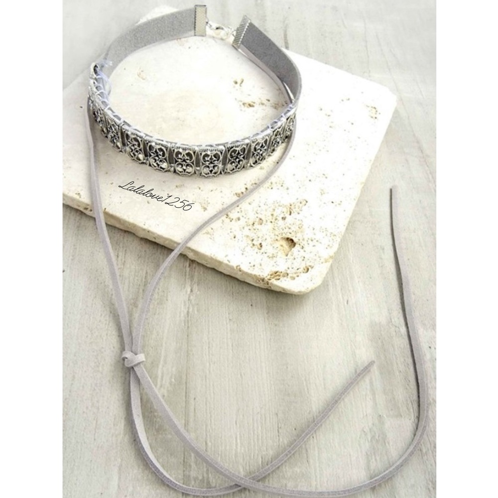 🆕Silver embroidered chic choker