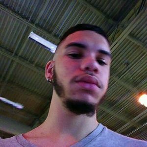 Meet your Posher, Victor