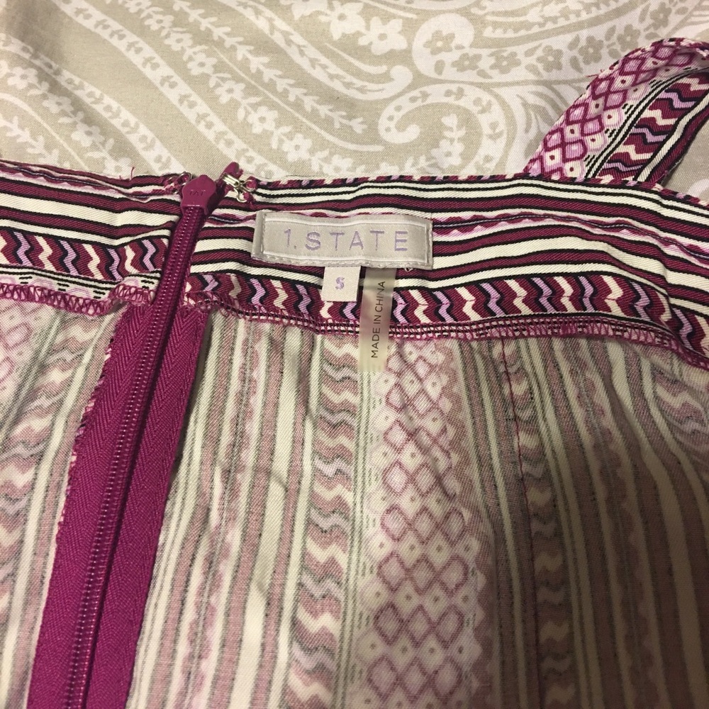 1.State mixed Print Romper purple plum Berry Small - Picture 7 of 8