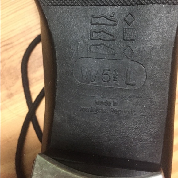 Black Tap shoes - Picture 3 of 4