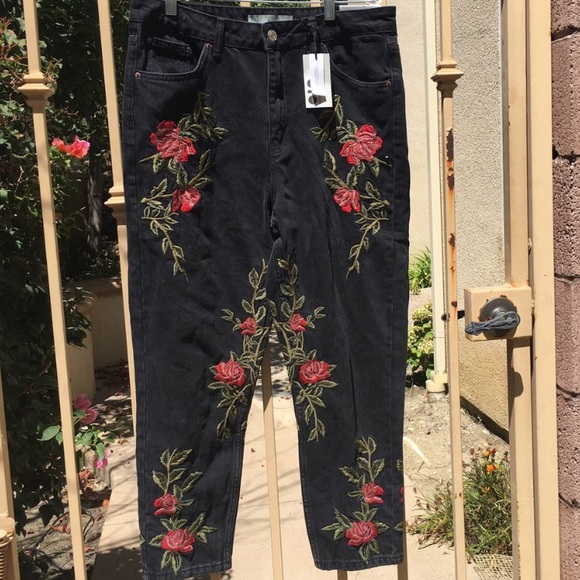 Embroidered Top Shop Mom Jeans - Picture 1 of 4