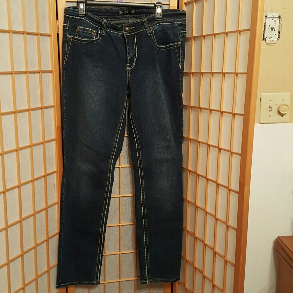 Jeans - Picture 4 of 4